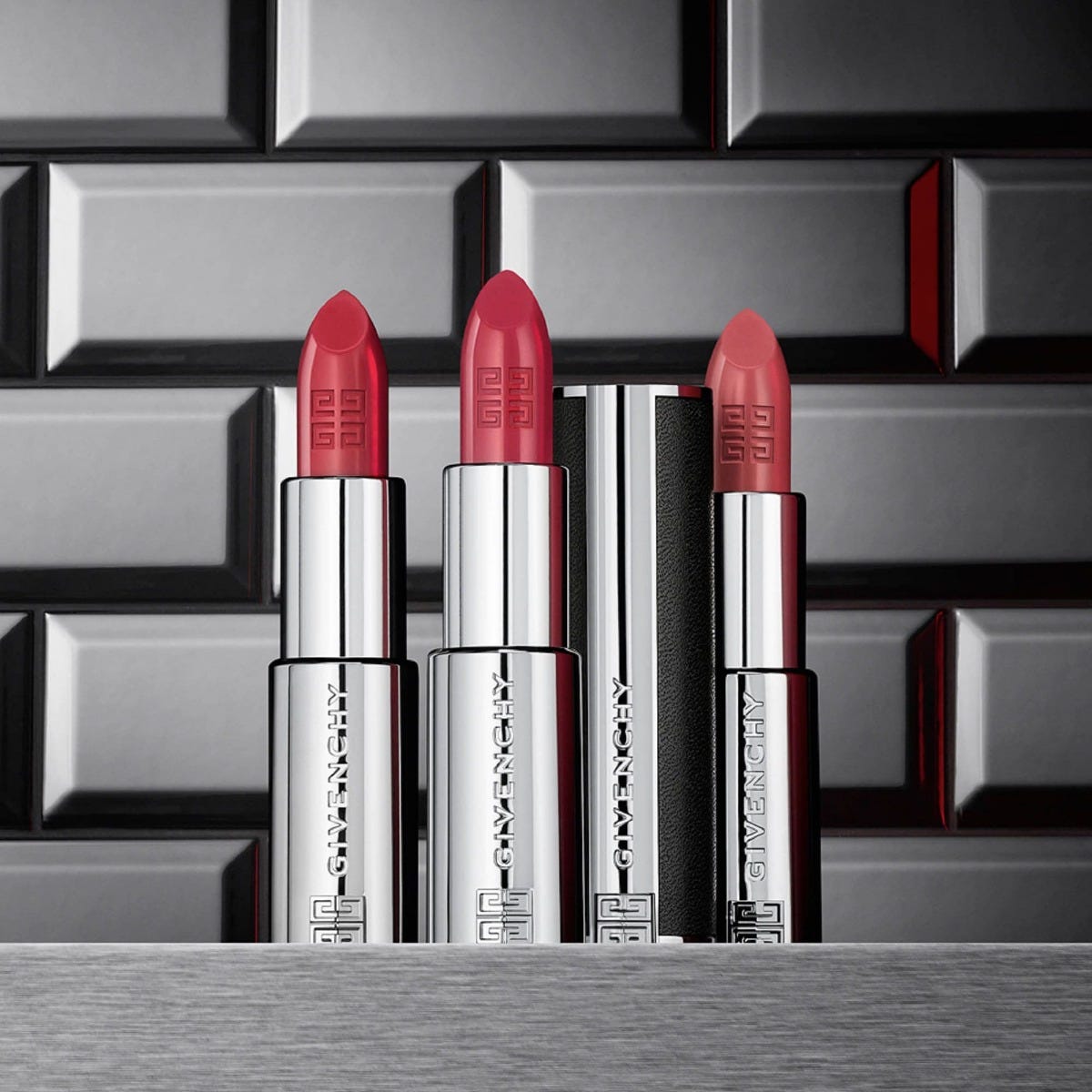 LE ROUGE INTERDIT INTENSE SILK N° 112 3,4 gr