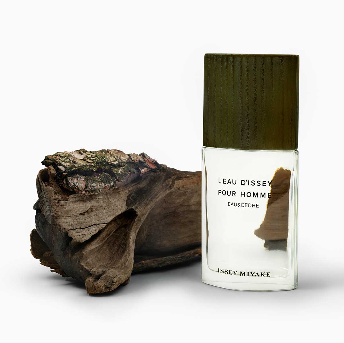 Eau & Cedre