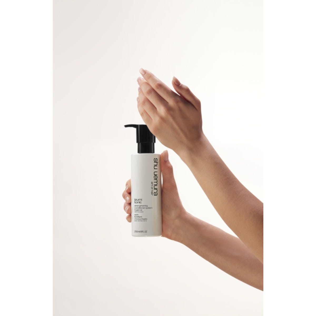shu uemura art of hair izumi tonic balsamo rinforzante per capelli fragili 250ml