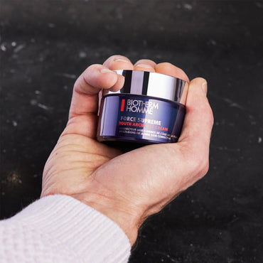 Force Supreme Youth Reshaping Cream