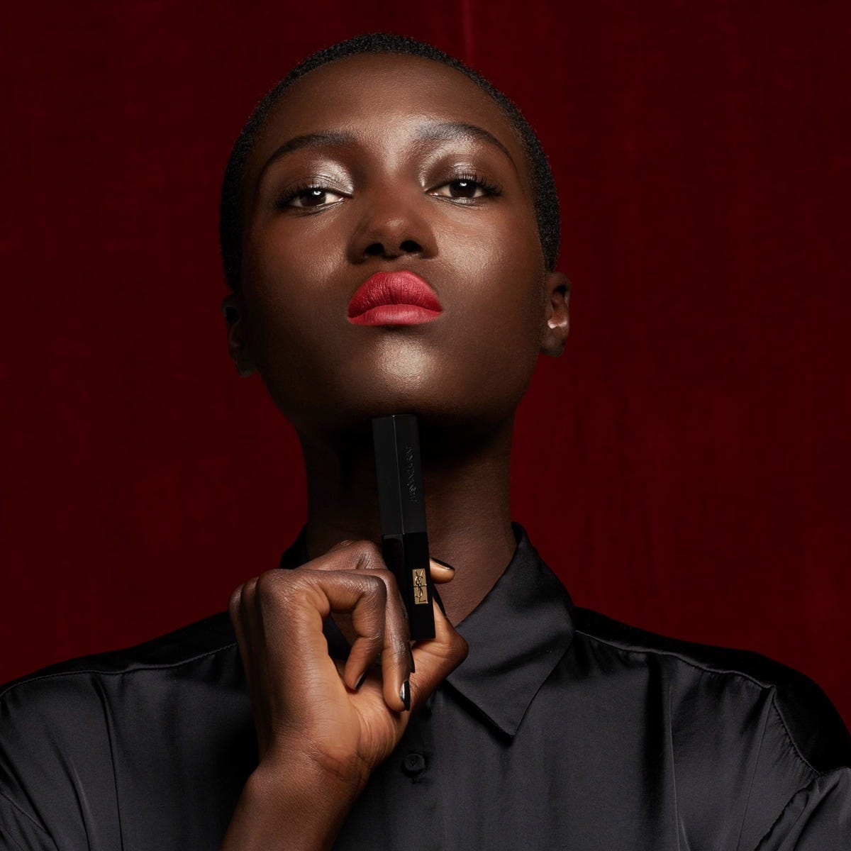 Rouge Pur Couture The Slim Velvet Radical