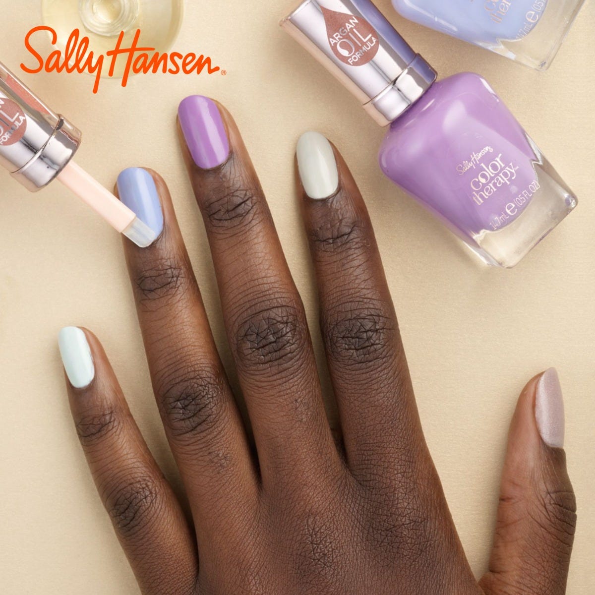 Sally Hansen Smalto Color Therapy, Pamper Me Purple, 14.7 ml