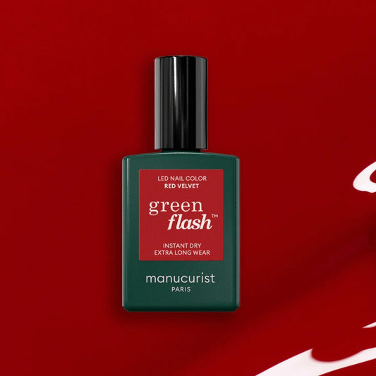 Manucurist Green FLash Red Velvet