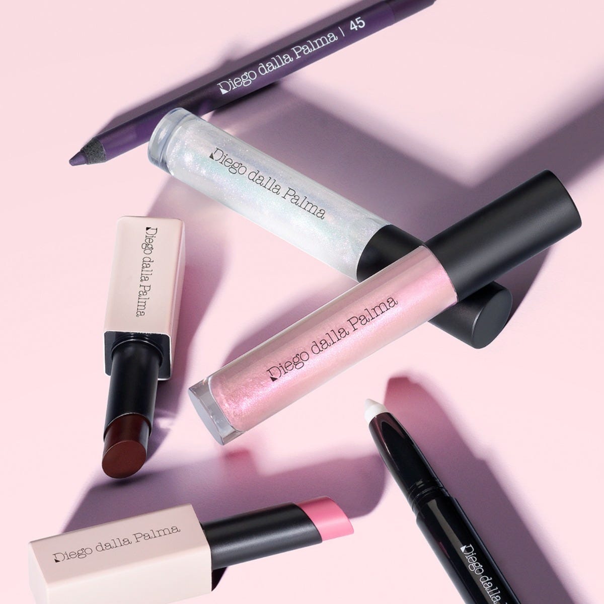 Rose Promise Lucidalabbra - 157 Rosa Olografico