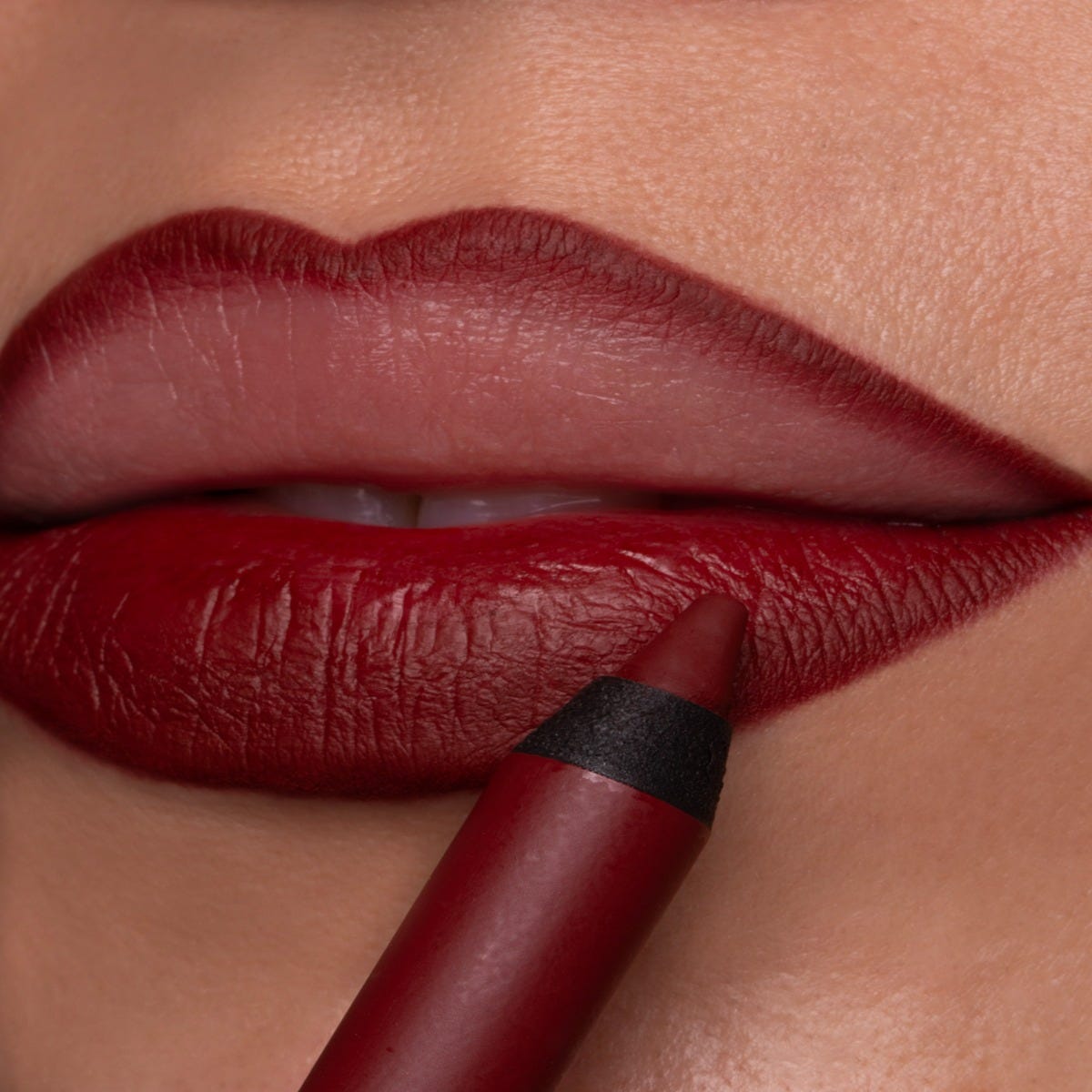 Stay On Me Lip Liner 165 Ciliegia