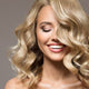 Come illuminare i capelli biondi?