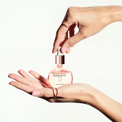 Kérastase Gloss Absolu Olio leggero Glaze Drops per capelli tendenti al crespo 45ml