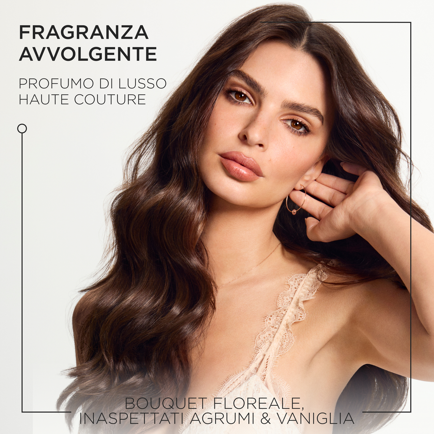 Kérastase Gloss Absolu Bain Ricaricabile Hydra-glaze per capelli tendenti al crespo 500ml